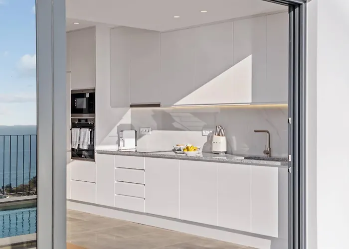 Atlantic Bloom By Homie *