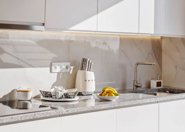 Atlantic Bloom By Homie * פונשל