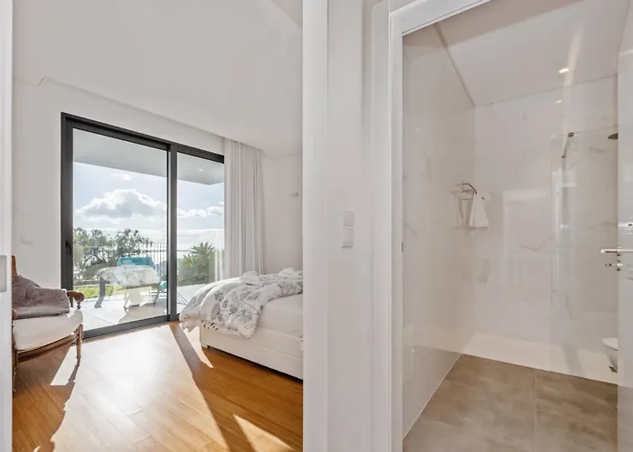 Atlantic Bloom By Homie פונשל