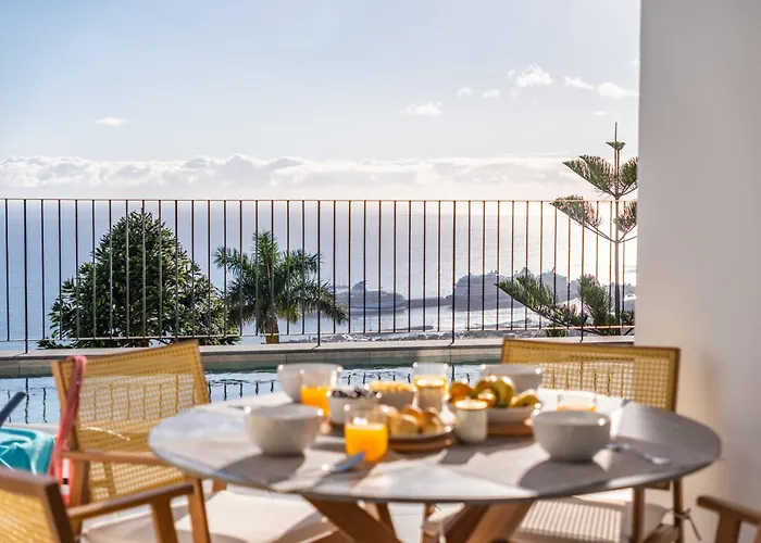 Atlantic Bloom By Homie Lägenhet Funchal (Madeira)