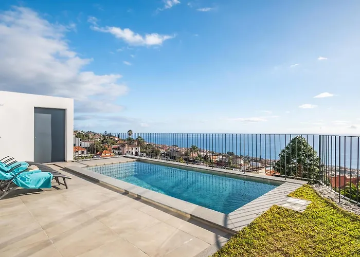 Atlantic Bloom By Homie Funchal (Madeira)